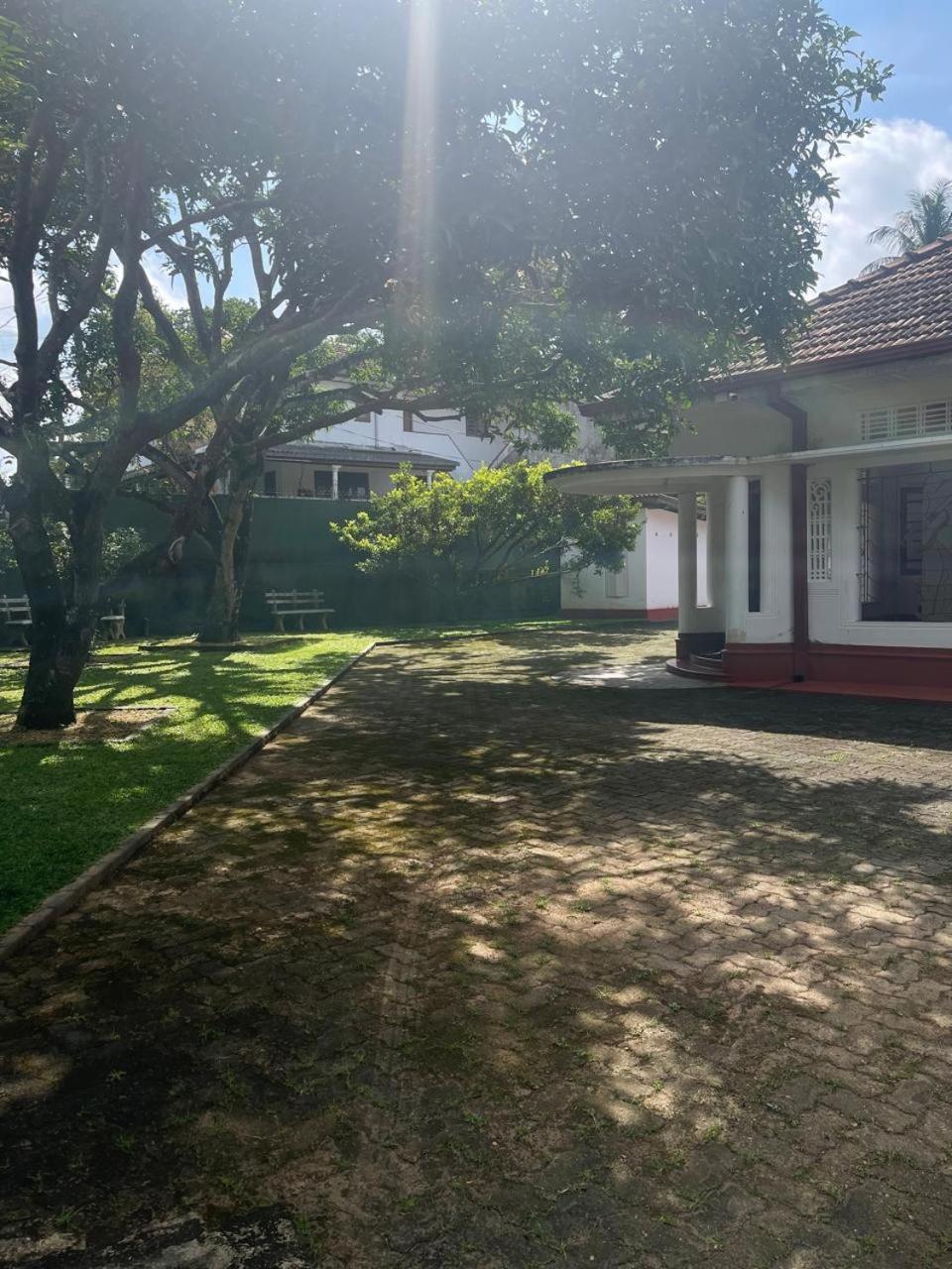 Aspire Leisure Home Ambalangoda  Bagian luar foto