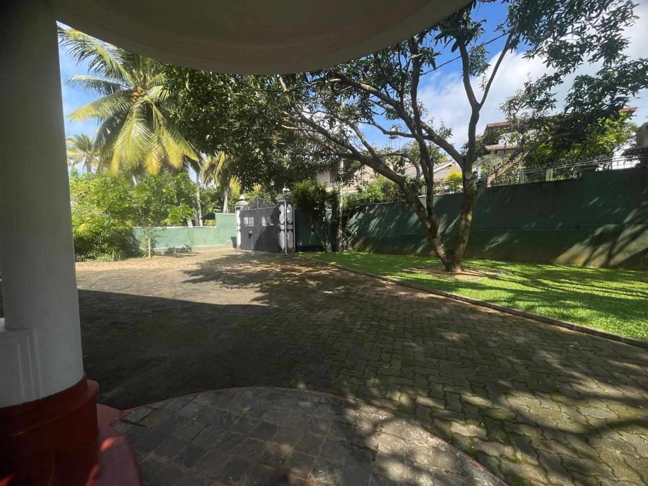 Aspire Leisure Home Ambalangoda  Bagian luar foto
